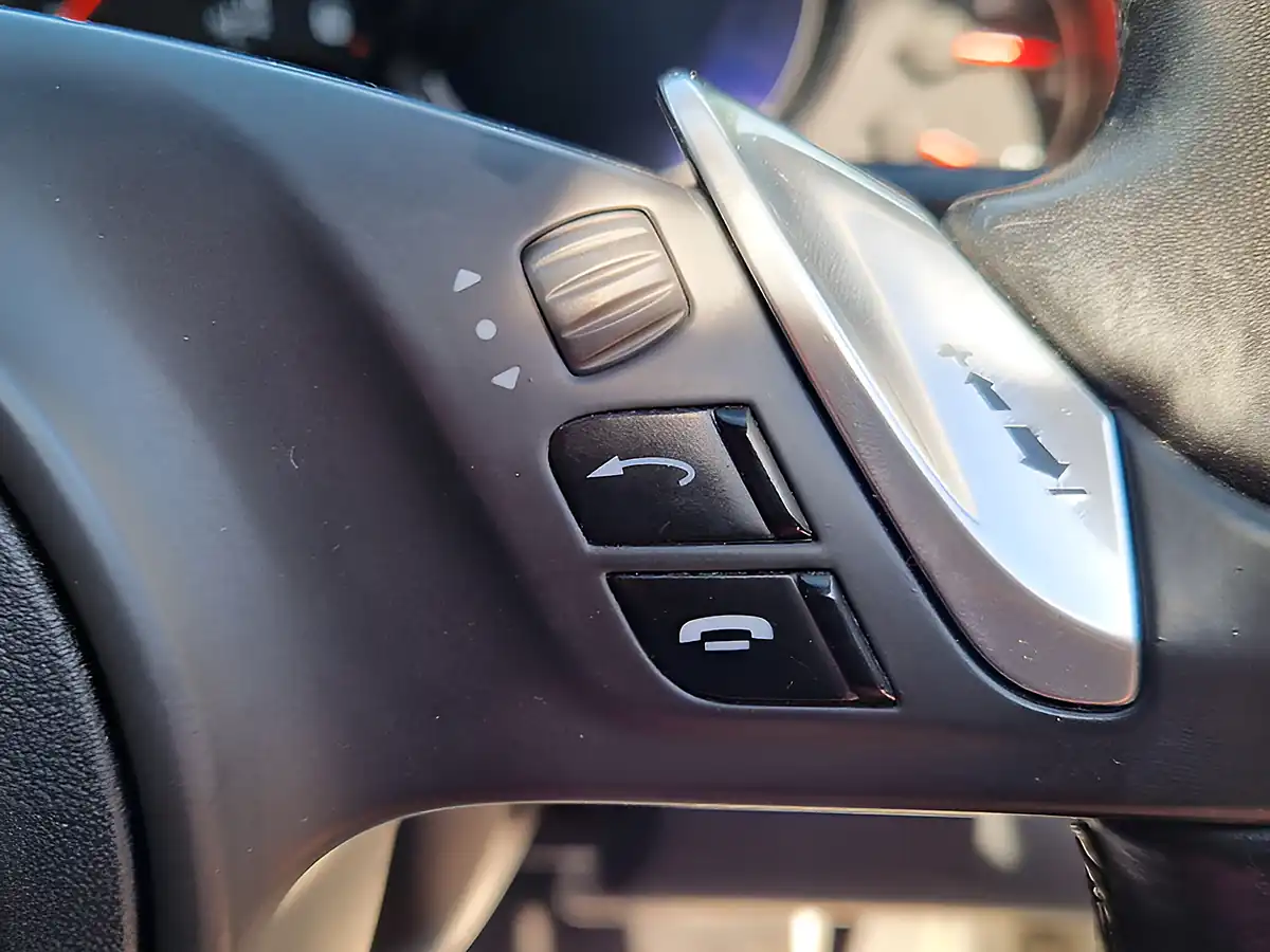 Used 2012 Porsche Panamera White - Interior and Exterior details 19