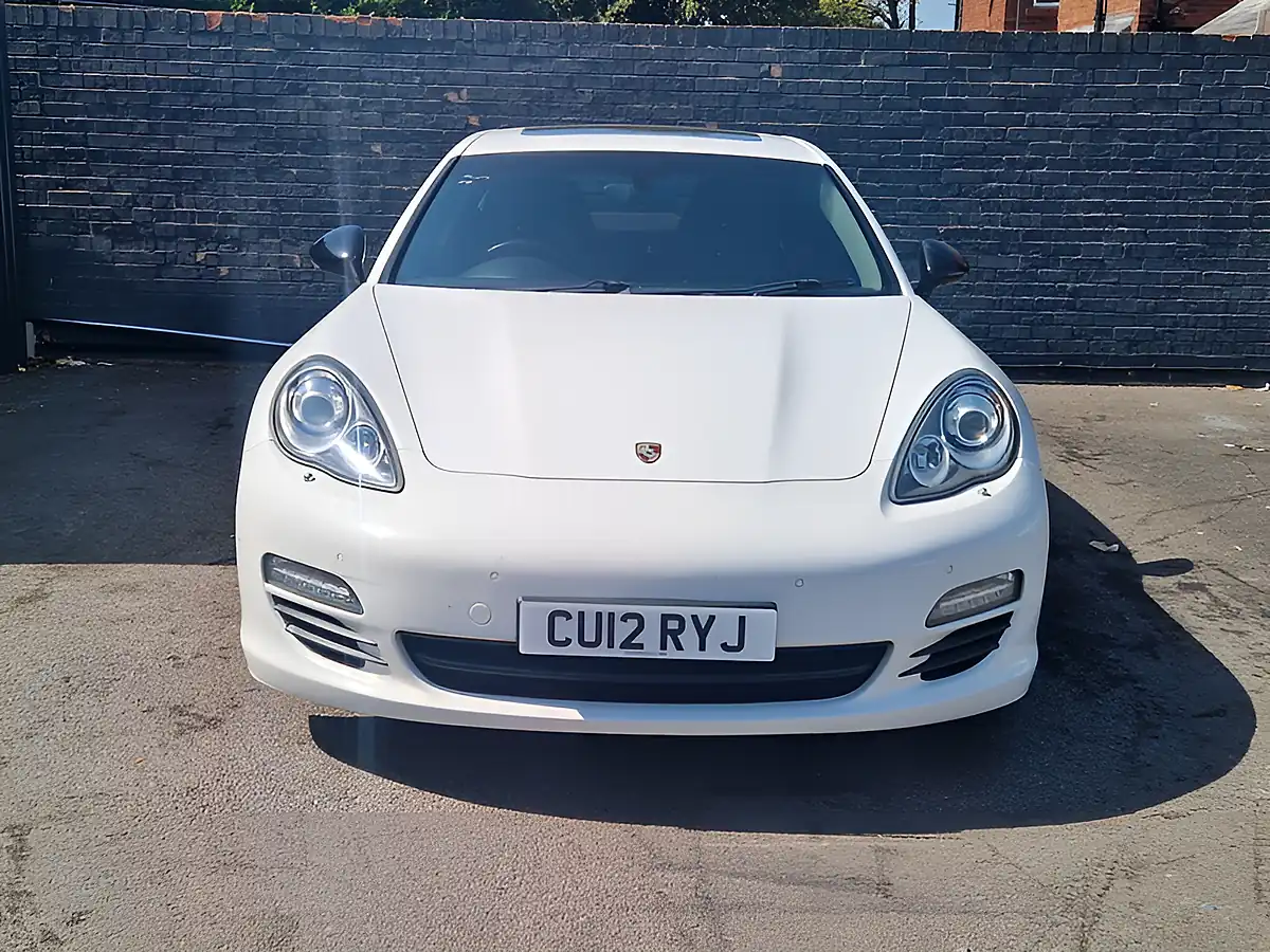 Used 2012 Porsche Panamera White - Interior and Exterior details 4