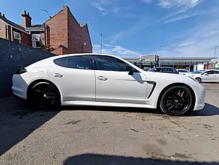 Used 2012 Porsche Panamera White - Interior and Exterior details 7