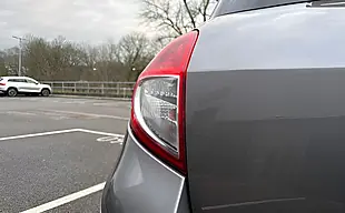 Used 2012 Renault Clio Dynamique Tomtom Grey - Interior and Exterior details 13