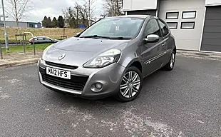 Used 2012 Renault Clio Dynamique Tomtom Grey - Interior and Exterior details 2