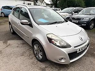 Used 2012 Renault Clio Dynamique Tomtom Silver - Interior and Exterior details 4