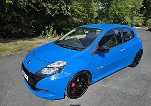 Used 2012 Renault Clio Renaultsport Blue - Interior and Exterior details 17