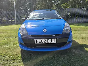 Used 2012 Renault Clio Renaultsport Blue - Interior and Exterior details 4