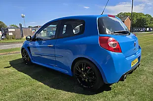 Used 2012 Renault Clio Renaultsport Blue - Interior and Exterior details 7