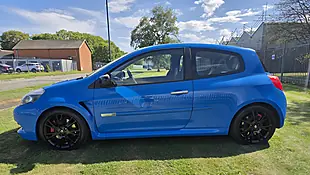 Used 2012 Renault Clio Renaultsport Blue - Interior and Exterior details 8