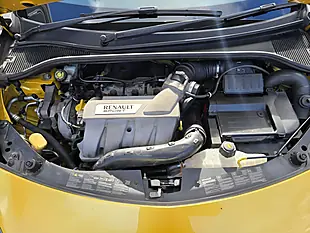 Used 2012 Renault Clio Renaultsport Yellow - Interior and Exterior details 18