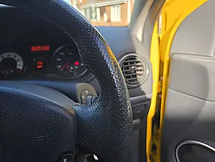 Used 2012 Renault Clio Renaultsport Yellow - Interior and Exterior details 19
