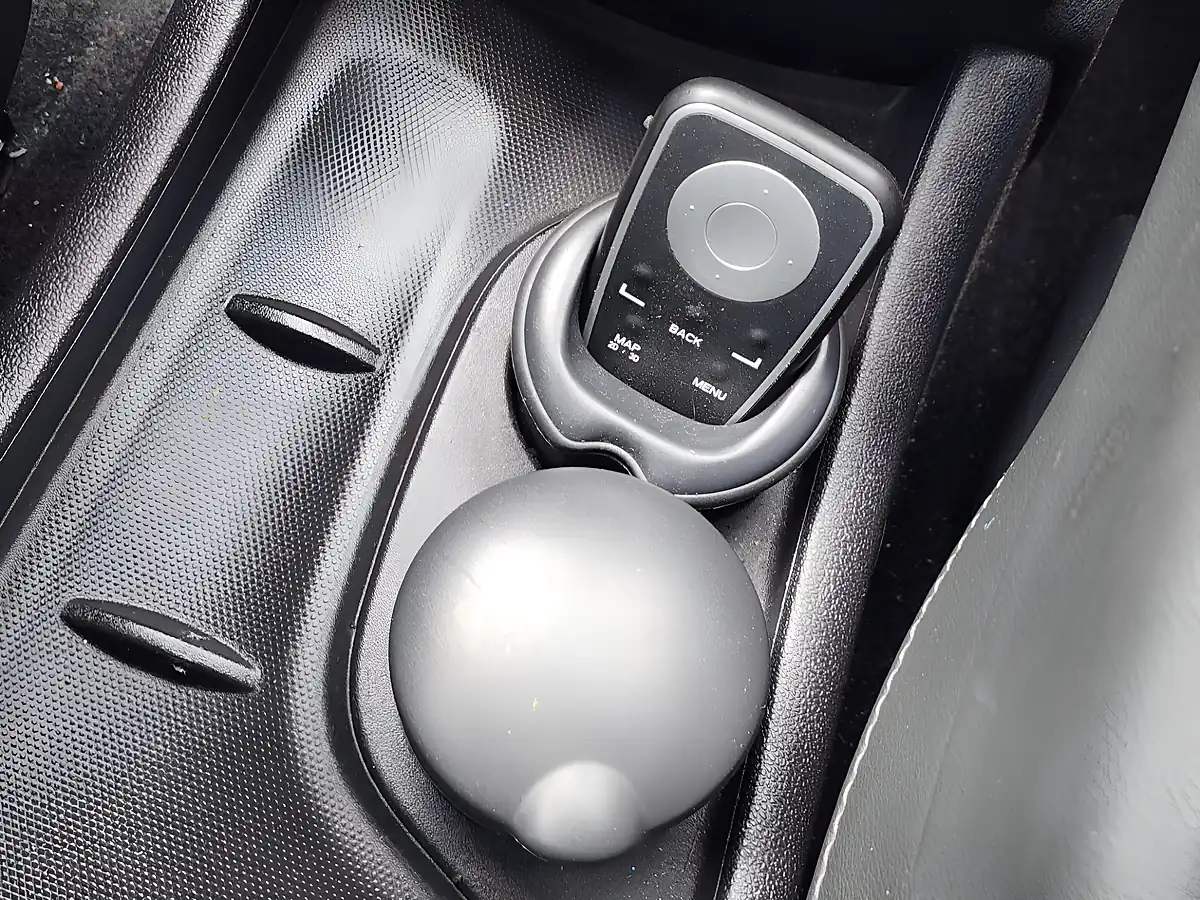 Used 2012 Renault Grand Scenic Dynamique Tomtom Black - Interior and Exterior details 14