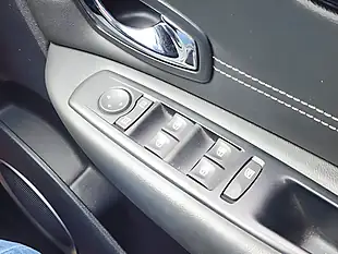 Used 2012 Renault Grand Scenic Dynamique Tomtom Black - Interior and Exterior details 15