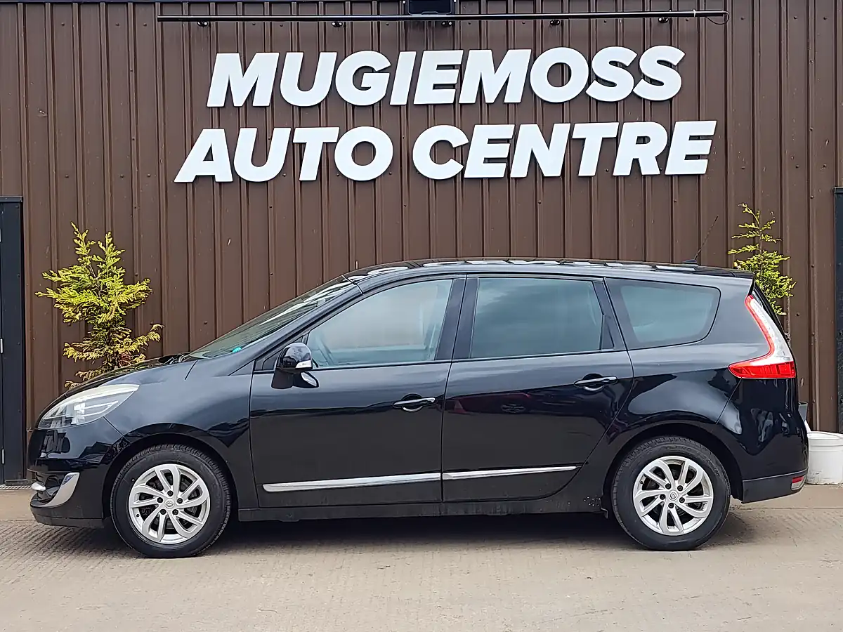 Used 2012 Renault Grand Scenic Dynamique Tomtom Black - Interior and Exterior details 3