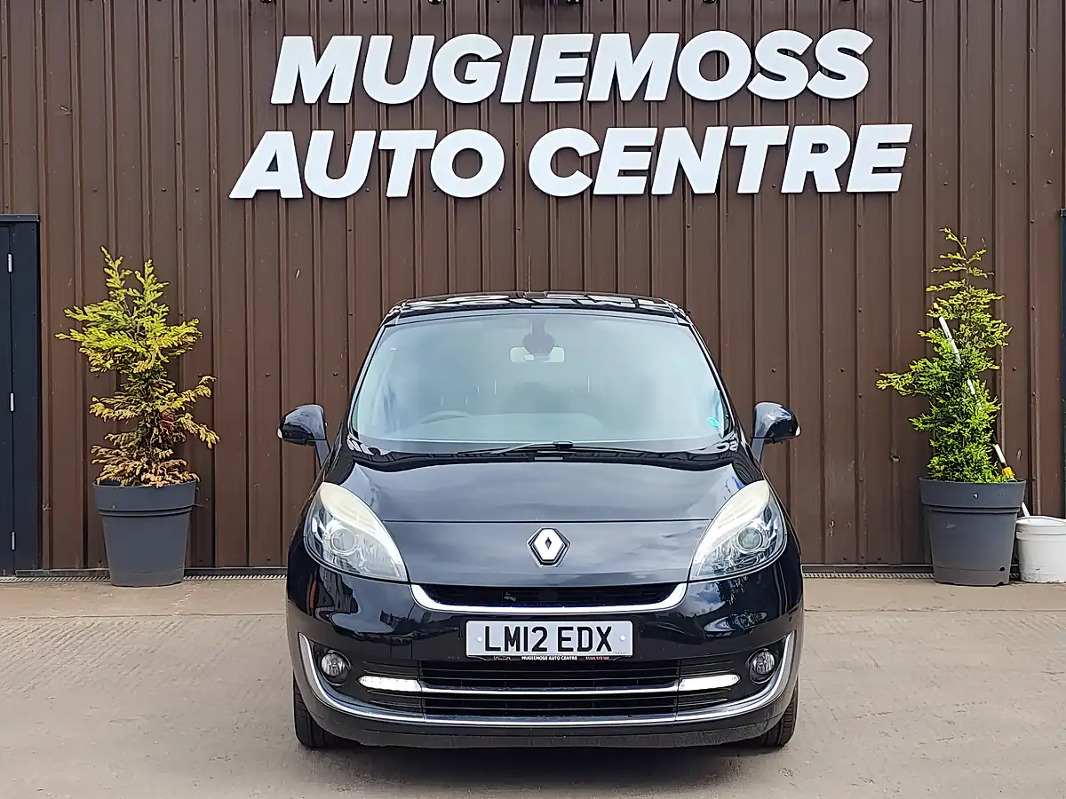 Used 2012 Renault Grand Scenic Dynamique Tomtom Black - Interior and Exterior details 4
