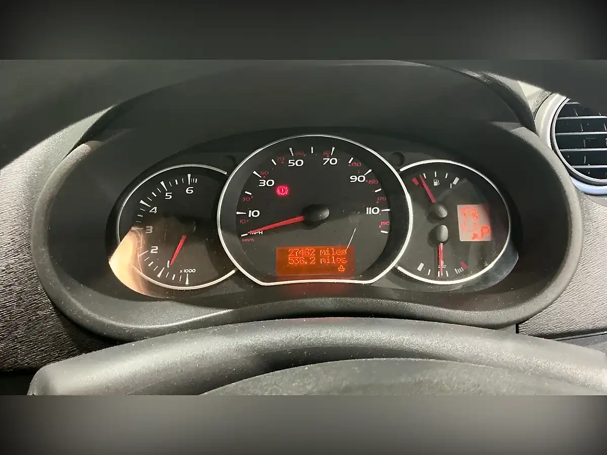 Used 2012 Renault Kangoo Expression Grey - Interior and Exterior details 10