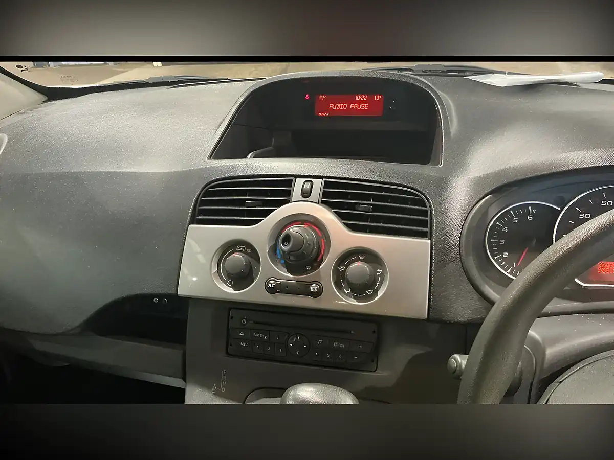 Used 2012 Renault Kangoo Expression Grey - Interior and Exterior details 11