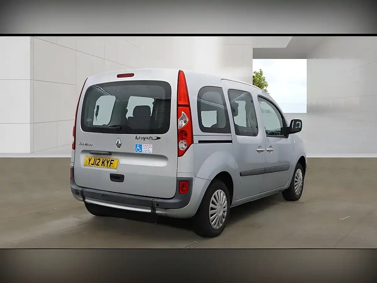 Used 2012 Renault Kangoo Expression Grey - Interior and Exterior details 6