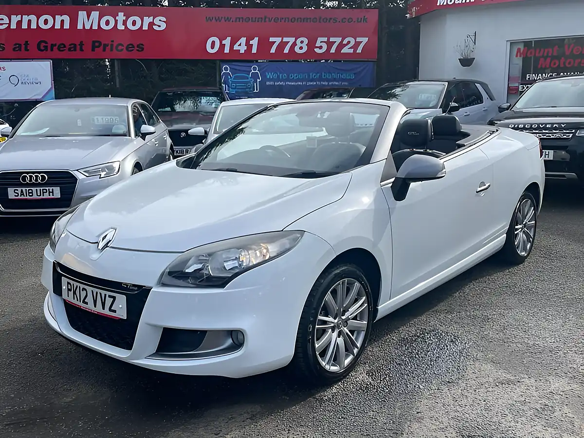 Used 2012 Renault Megane GT Line Tomtom White - Interior and Exterior details 4