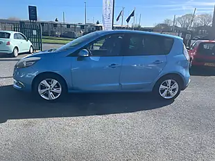 Used 2012 Renault Scenic Dynamique Tomtom Blue - Interior and Exterior details 5