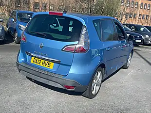 Used 2012 Renault Scenic Dynamique Tomtom Blue - Interior and Exterior details 8