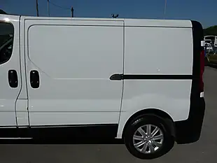 Used 2012 Renault Trafic SL27 Eco L1H1 Swb White - Interior and Exterior details 12