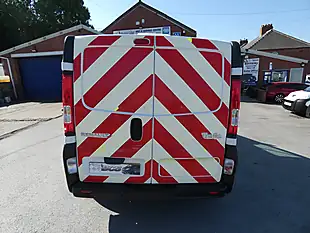 Used 2012 Renault Trafic SL27 Eco L1H1 Swb White - Interior and Exterior details 13