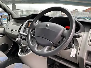Used 2012 Renault Trafic Sport Silver - Interior and Exterior details 18