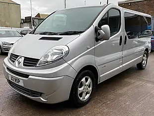 Used 2012 Renault Trafic Sport Silver - Interior and Exterior details 6