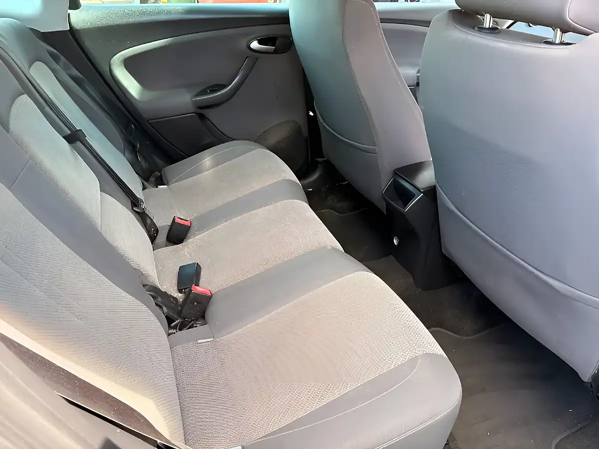 Used 2012 SEAT Altea Xl Se Silver - Interior and Exterior details 12