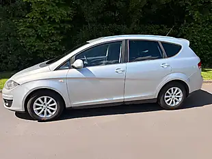 Used 2012 SEAT Altea Xl Se Silver - Interior and Exterior details 3