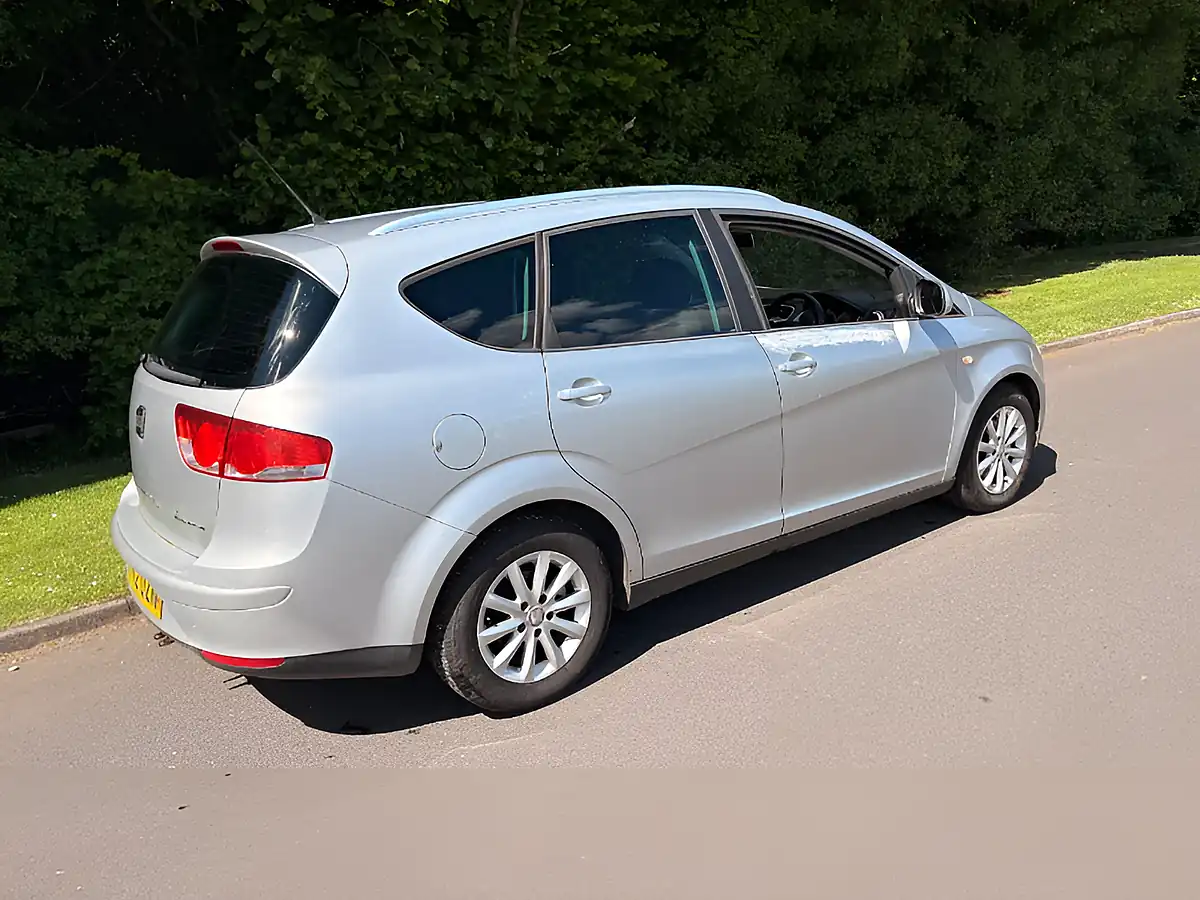 Used 2012 SEAT Altea Xl Se Silver - Interior and Exterior details 7