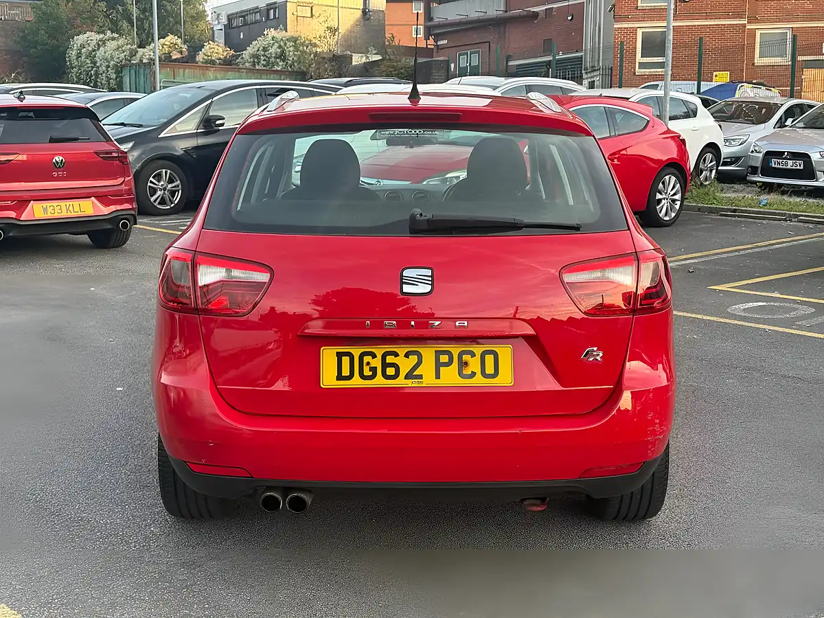 Used 2012 SEAT Ibiza Fr Red - Interior and Exterior details 7