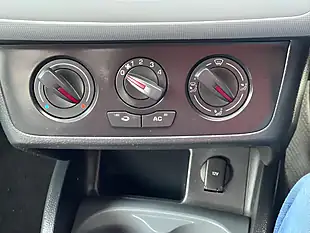 Used 2012 SEAT Ibiza S Red - Interior and Exterior details 16