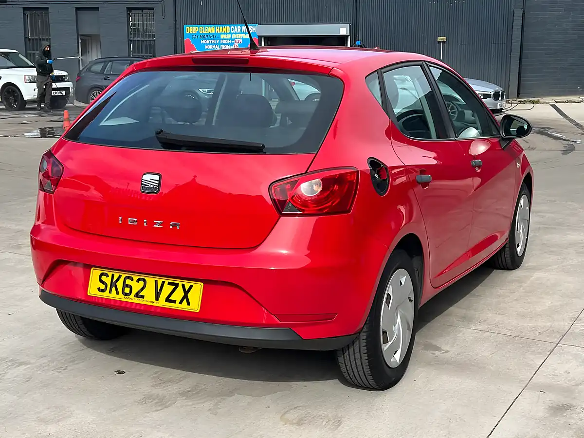 Used 2012 SEAT Ibiza S Red - Interior and Exterior details 6