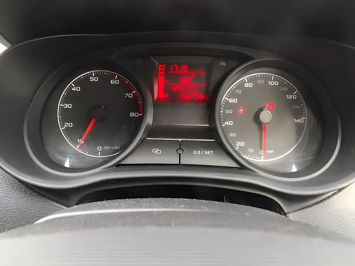 Used 2012 SEAT Ibiza S Silver - Interior and Exterior details 11