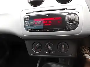 Used 2012 SEAT Ibiza S Silver - Interior and Exterior details 12