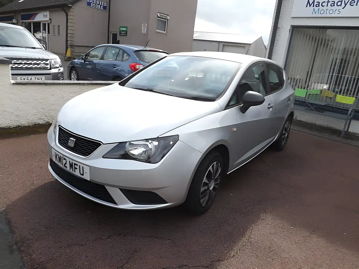Used 2012 SEAT Ibiza S Silver - Interior and Exterior details 3