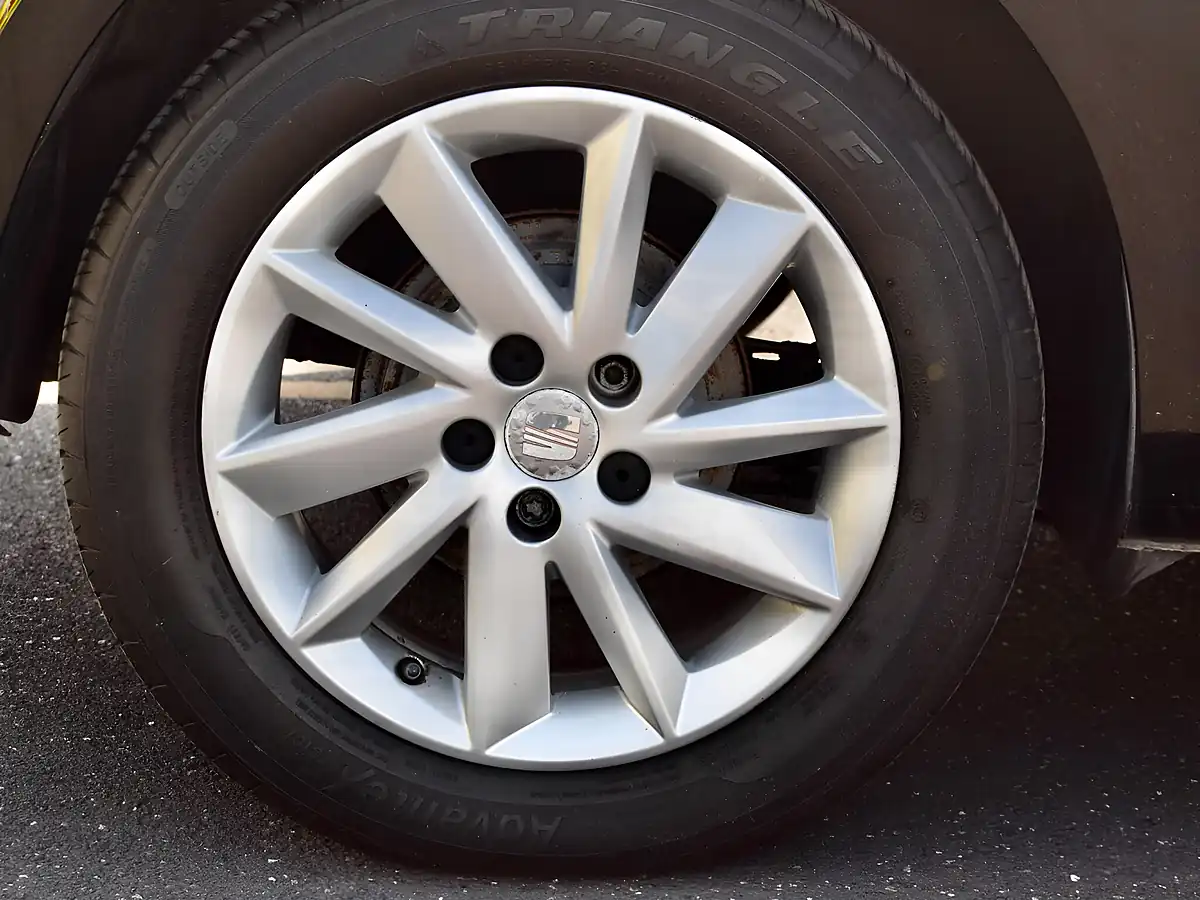 Used 2012 SEAT Ibiza Se Sport Coupe Black - Interior and Exterior details 10