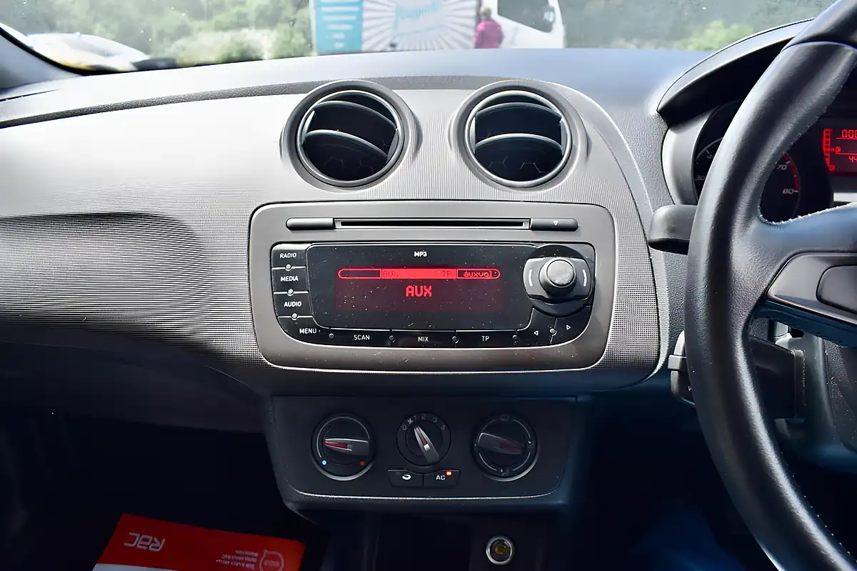Used 2012 SEAT Ibiza Se Sport Coupe Black - Interior and Exterior details 15