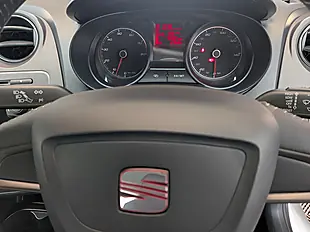 Used 2012 SEAT Ibiza Se White - Interior and Exterior details 11