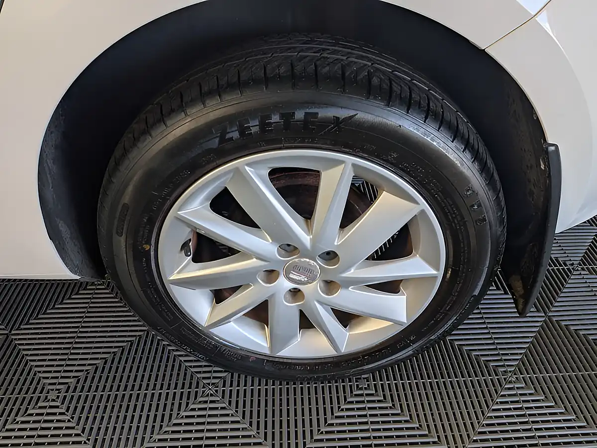 Used 2012 SEAT Ibiza Se White - Interior and Exterior details 19