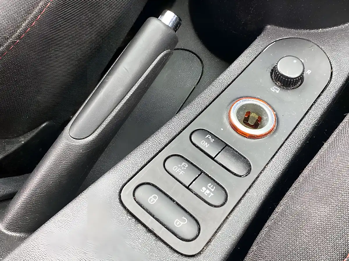 Used 2012 SEAT Leon Fr+ Black - Interior and Exterior details 12