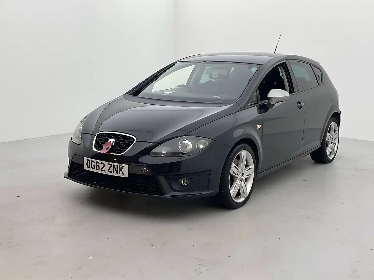 Used 2012 SEAT Leon Fr+ Black - Interior and Exterior details 5