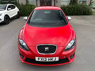 Used 2012 SEAT Leon Fr Red - Interior and Exterior details 5