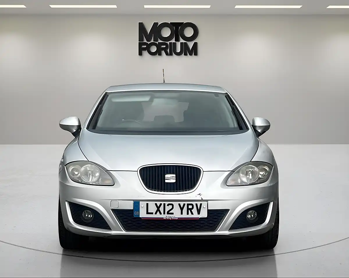 Used 2012 SEAT Leon Se Copa Silver - Interior and Exterior details 2