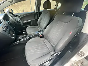 Used 2012 SEAT Leon Se Copa White - Interior and Exterior details 14