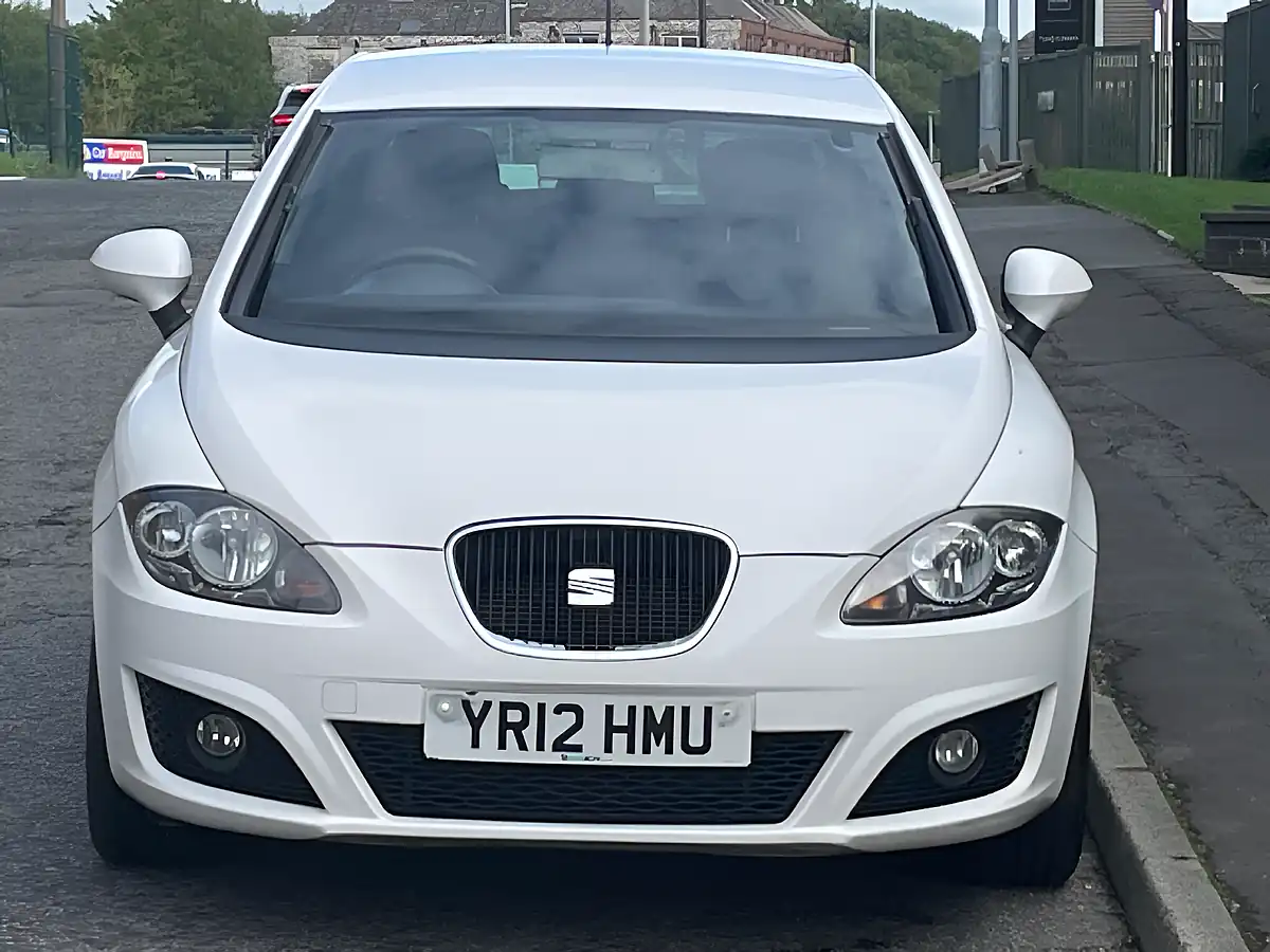 Used 2012 SEAT Leon Se Copa White - Interior and Exterior details 4