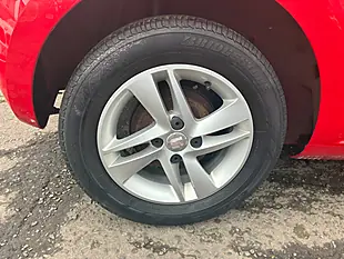 Used 2012 SEAT Mii Se Red - Interior and Exterior details 10
