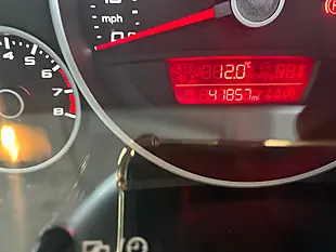 Used 2012 SEAT Mii Se Red - Interior and Exterior details 14