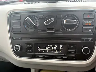 Used 2012 SEAT Mii Se Red - Interior and Exterior details 16