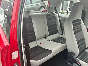 Used 2012 SEAT Mii Se Red - Interior and Exterior details 18