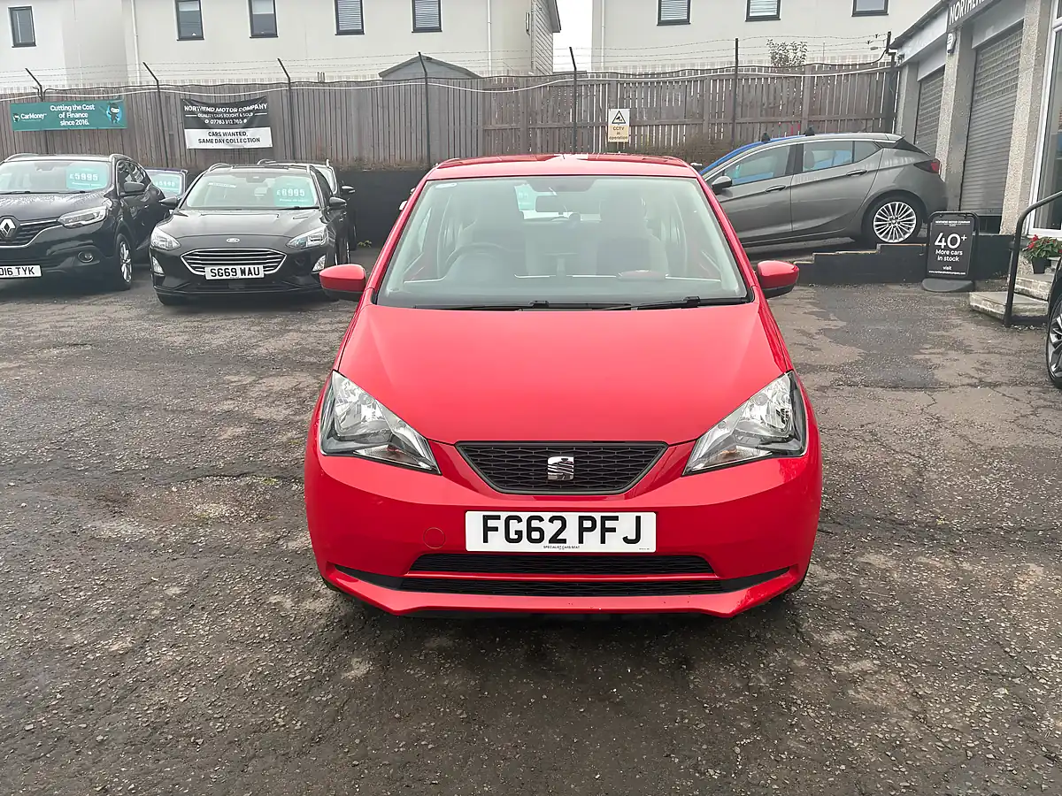 Used 2012 SEAT Mii Se Red - Interior and Exterior details 8